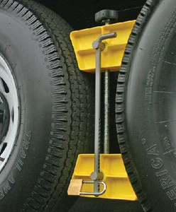 Camco - Wheel Stop W/ Lock - 44642