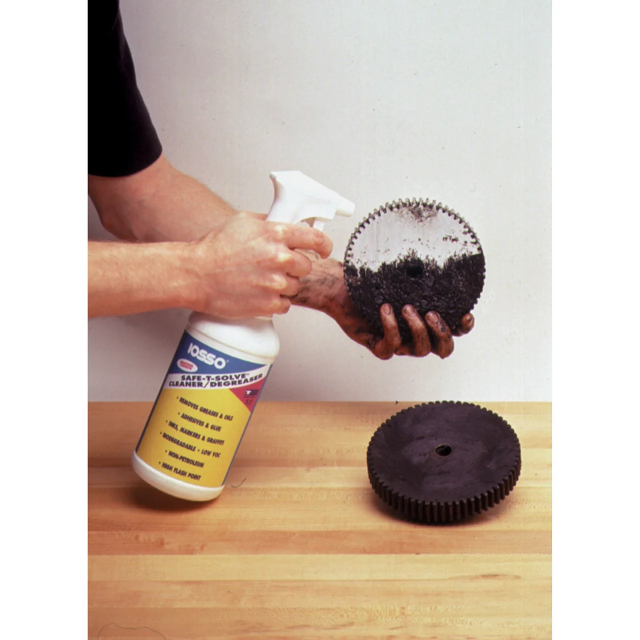 Iosso 10722 Safe-T-Solve - 32 oz. - 10722