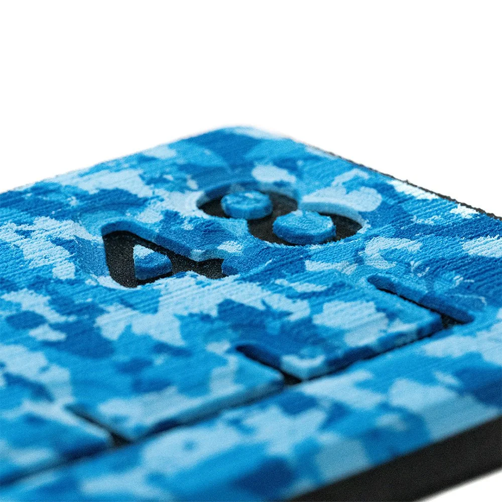 SeaDek 48” Routed Ruler - 6mm - Brushed Texture - Aqua Camo/Black – Marine Boat Replacement Part